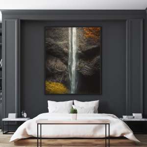 falling water splits the image down the middle creating a sense of stability and balance